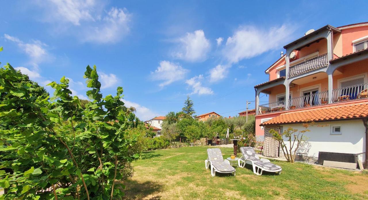 Apartments Villa Bazilika Secovlje Exterior photo